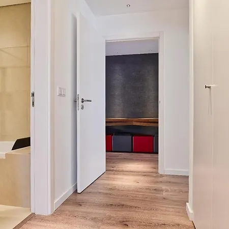 Apartament Penthouse With A Pool By The Beach! Amora