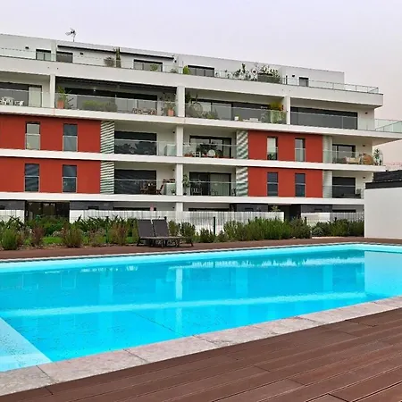 Apartamento Penthouse With A Pool By The Beach!